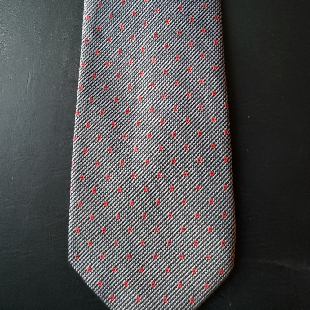 100% silk hand-made Men's tie